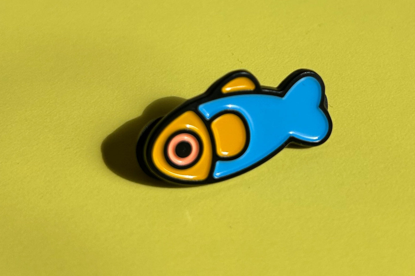 Fish Enamel Pin - Blue / Yellow