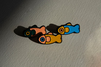 Fish Pin - Coral / Dark Green