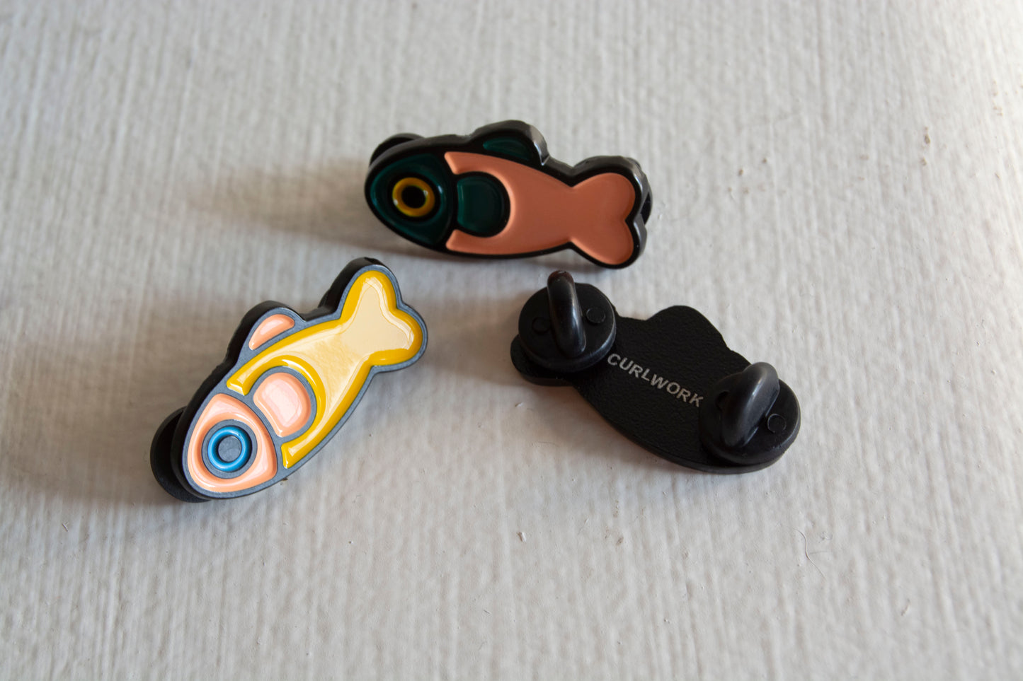 Fish Pin - Coral / Dark Green