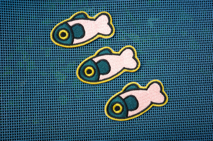 Coral/Dark Green Fish Patch