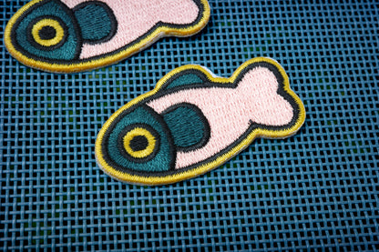 Coral/Dark Green Fish Patch